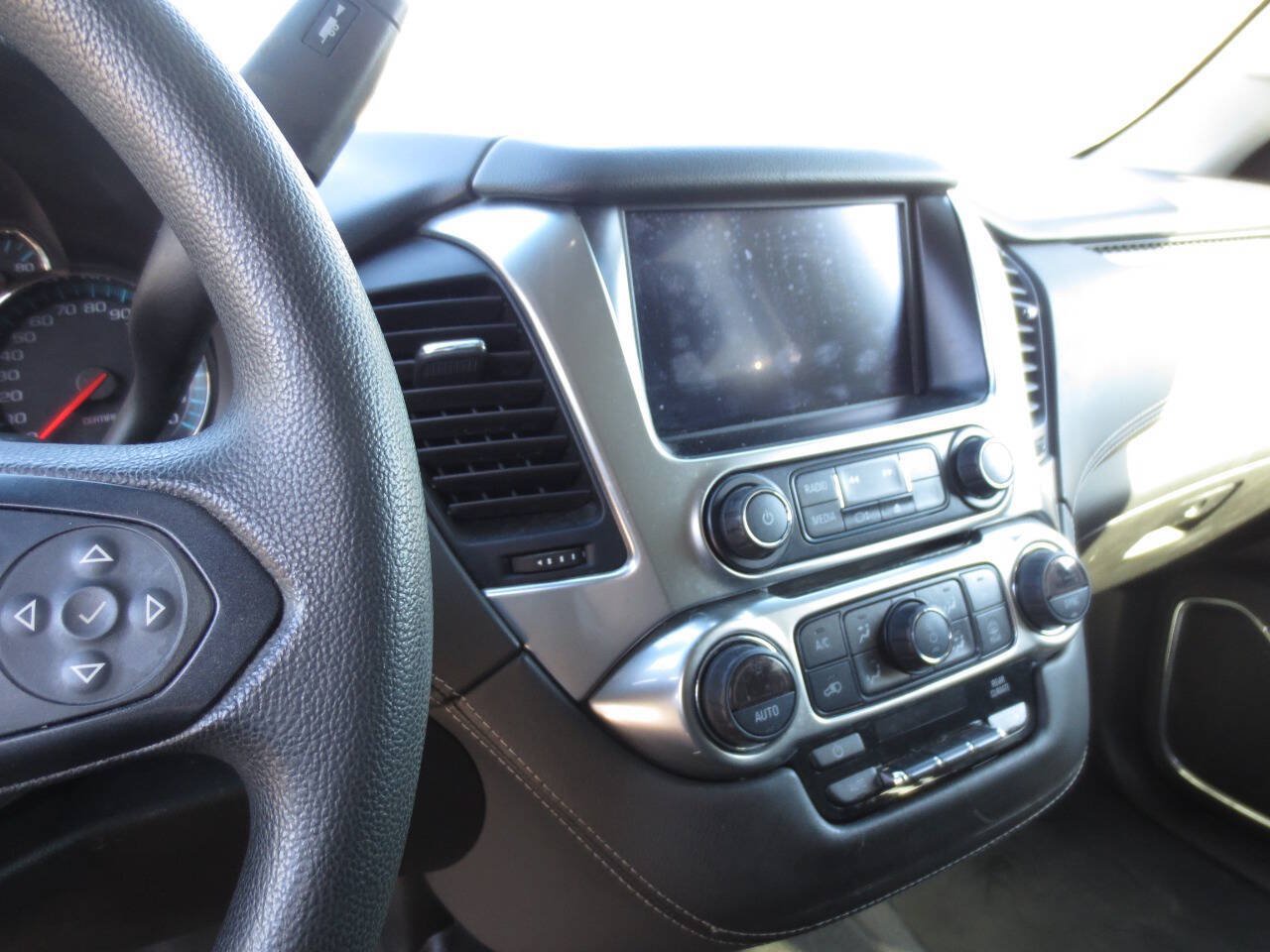 Used 2020 Chevrolet Tahoe 2WD w/ Remote Keyless Entry Package image 9