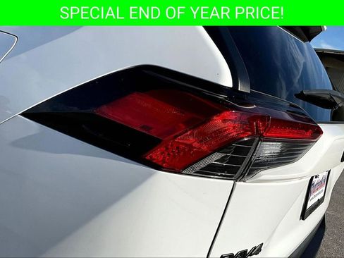 Used 2021 Toyota RAV4 TRD Off-Road image 23