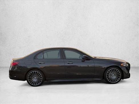 Used 2026 Mercedes-Benz C 300 Sedan image 4
