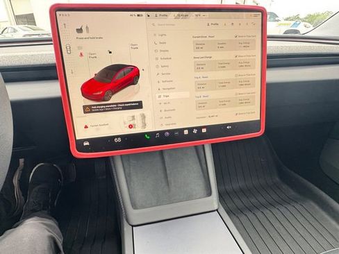 Used 2025 Tesla Model 3 Long Range RWD image 10