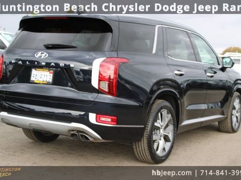 Used 2022 Hyundai Palisade Limited image 5