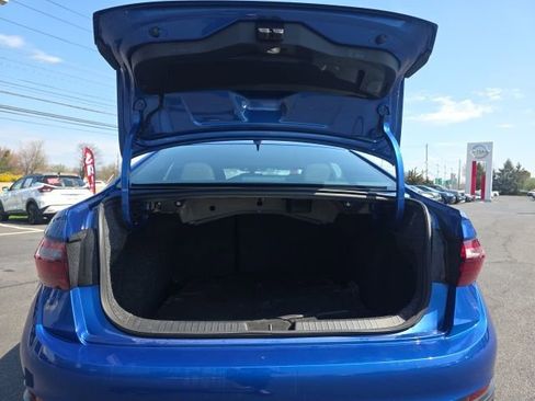 Used 2023 Volkswagen Jetta Sport image 16