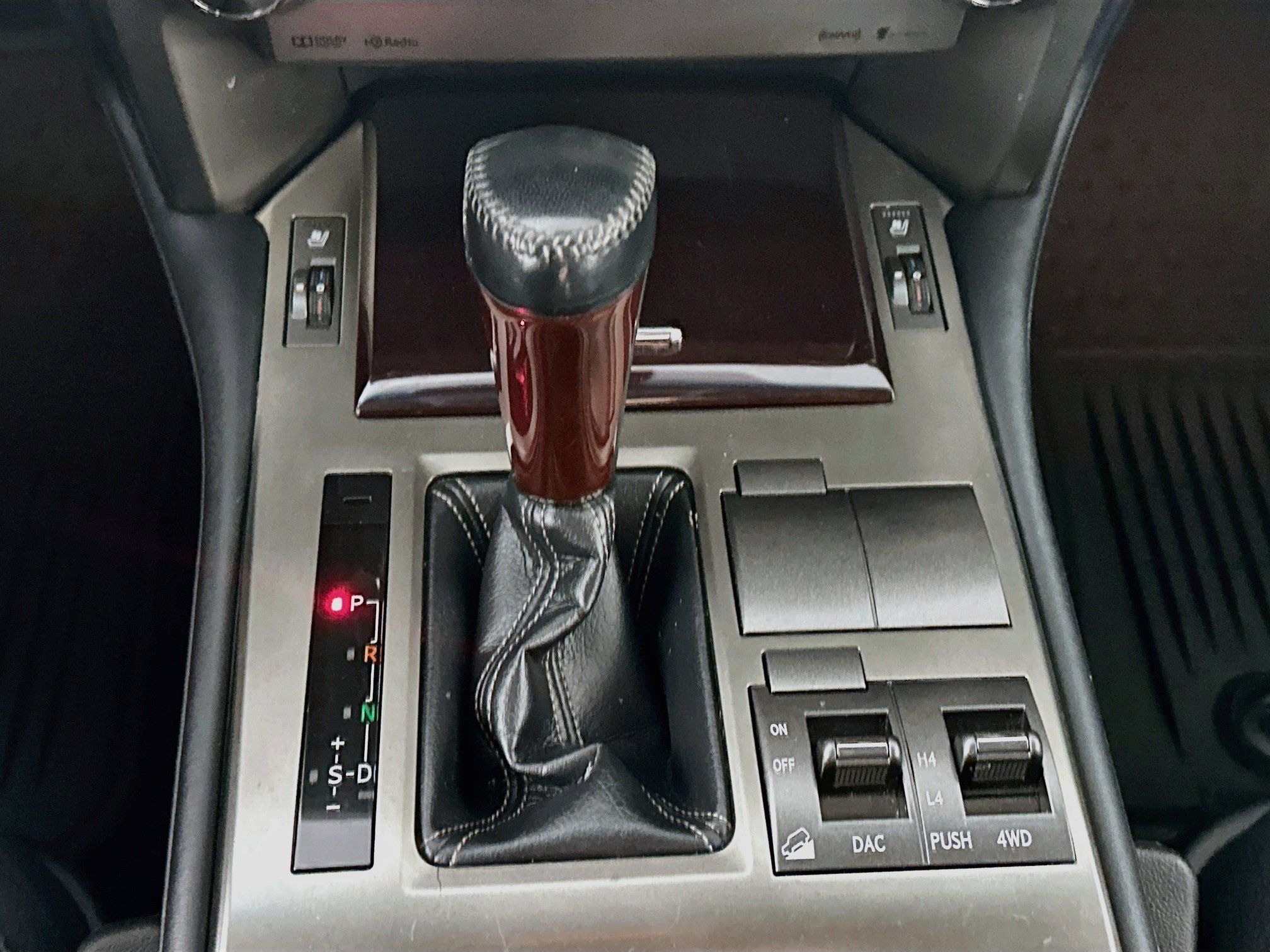 Used 2017 Lexus GX 460 Premium AWD/4WD image 25