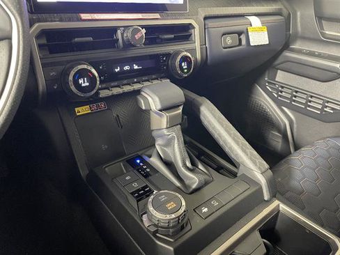 New 2026 Toyota 4Runner 4WD image 20