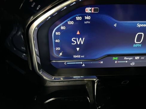 Used 2025 Chevrolet Silverado 1500 LT image 13