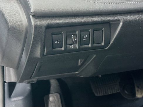 Certified 2023 Subaru Outback Limited XT image 15