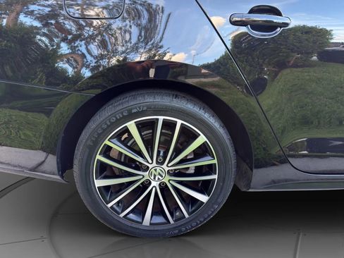 Used 2016 Volkswagen Jetta Sport FWD image 24