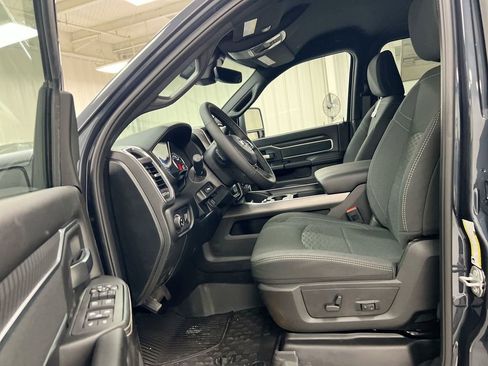 New 2026 RAM 2500 Big Horn AWD/4WD image 20