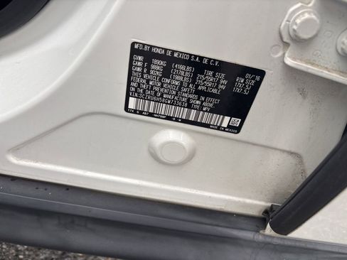 Used 2016 Honda HR-V EX image 12