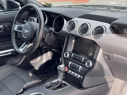 Used 2022 Ford Mustang GT Premium w/ Black Accent Package image 27