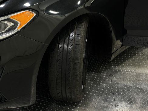 Used 2019 Ford Fusion SEL image 34