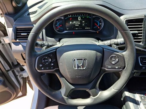 Used 2022 Honda Pilot Sport image 18