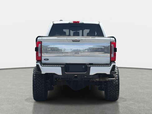 Used 2024 Ford F250 Platinum AWD/4WD image 4