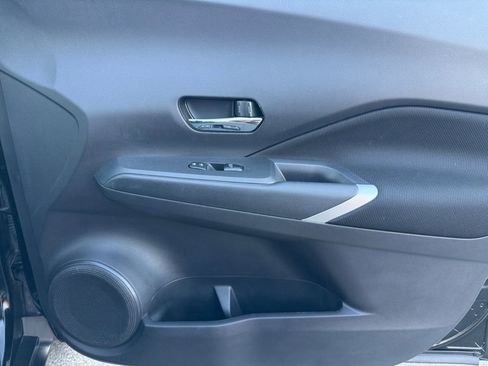 Used 2024 Nissan Kicks SV image 19