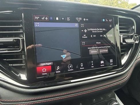 Used 2024 Dodge Durango GT image 16