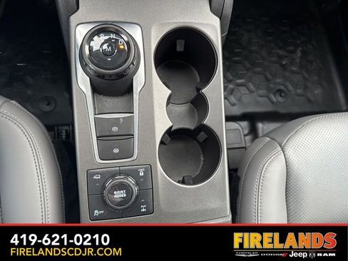 Used 2025 Ford Bronco Sport Badlands image 29