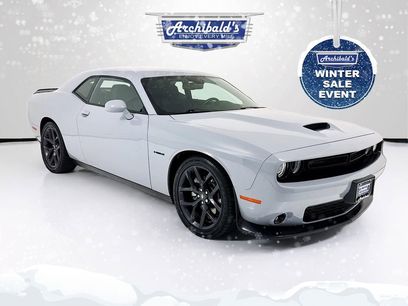Used 2022 Dodge Challenger R/T w/ Blacktop Package