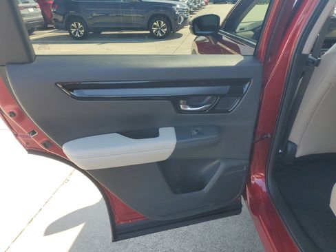 Used 2026 Honda CR-V EX-L image 13