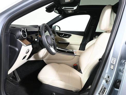 Certified 2026 Mercedes-Benz GLC 300 4MATIC image 3