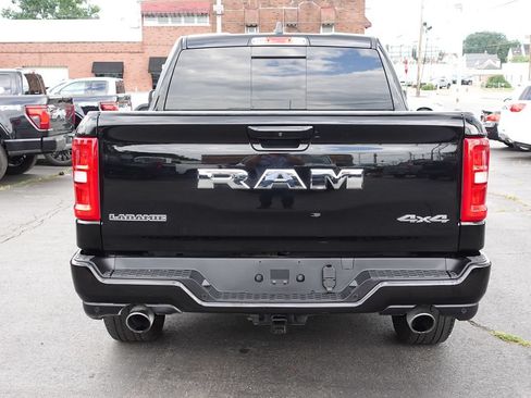Used 2025 RAM 1500 Laramie w/ Sport Appearance Package AWD/4WD image 10