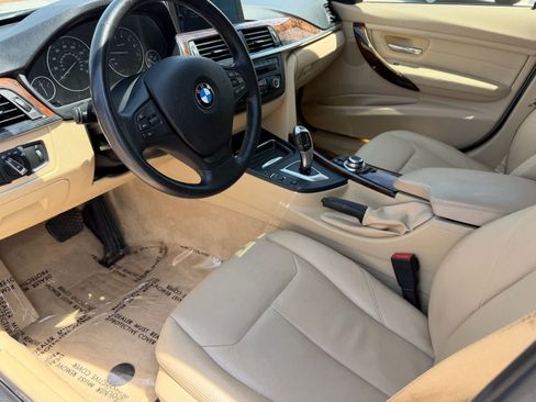 Used 2013 BMW 335i xDrive Sedan AWD/4WD image 2