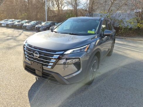 New 2026 Nissan Rogue SV image 5