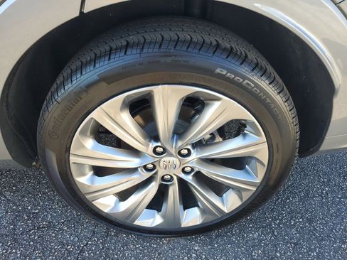 New 2025 Buick Envista Avenir image 7