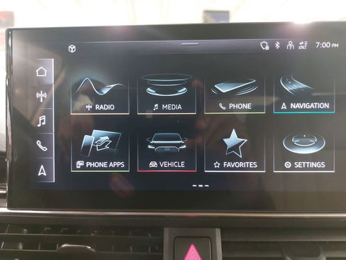 Used 2020 Audi A4 2.0T Premium w/ Convenience Package image 24