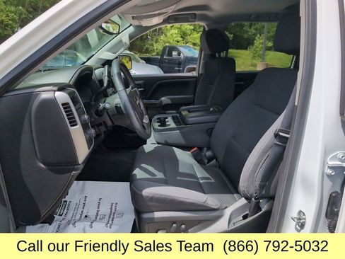 Used 2018 GMC Sierra 1500 SLE w/ SLE Value Package AWD/4WD image 11