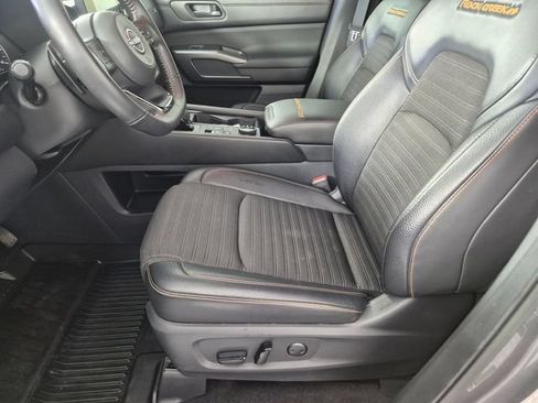 Used 2024 Nissan Pathfinder Rock Creek AWD/4WD image 13