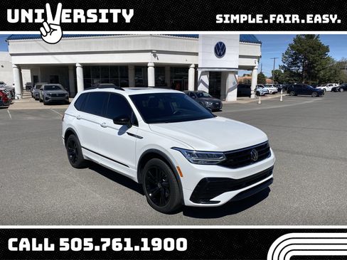 Used 2023 Volkswagen Tiguan SE R-Line FWD image 1