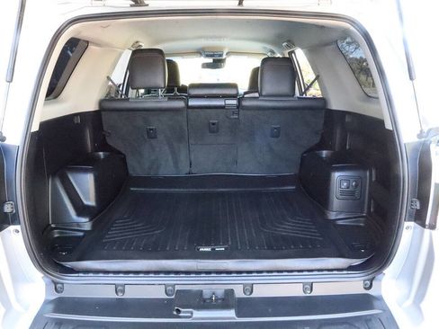 Used 2020 Toyota 4Runner SR5 Premium image 14