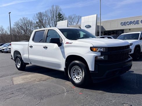 Used 2021 Chevrolet Silverado 1500 W/T w/ WT Value Package image 2