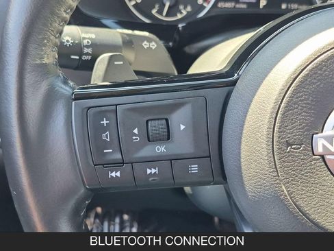 Used 2025 Nissan Pathfinder SL w/ SL Premium Package FWD image 18