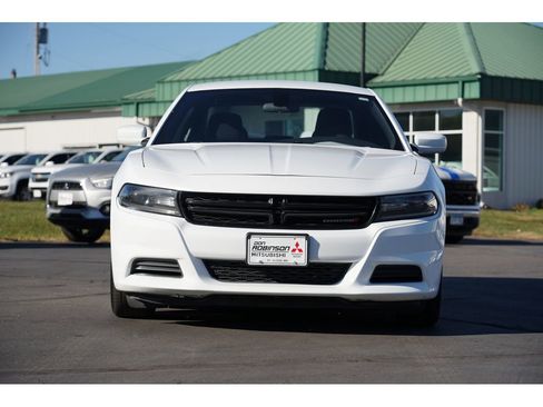 Used 2018 Dodge Charger SXT image 8