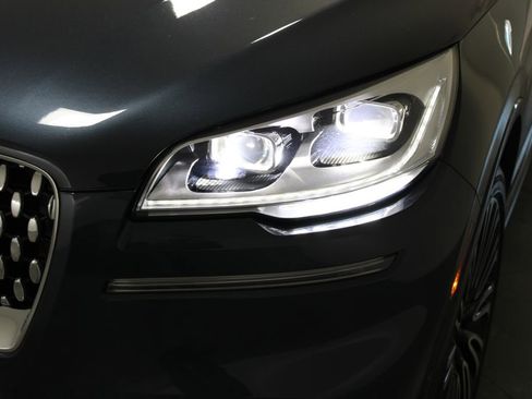 Used 2023 Lincoln Aviator Black Label w/ Dynamic Handling Package image 61