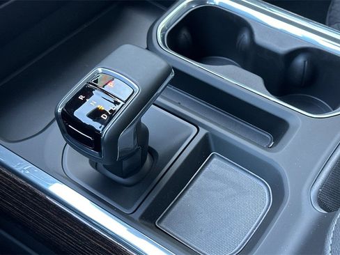 New 2025 GMC Sierra 1500 Elevation w/ Preferred Package image 19