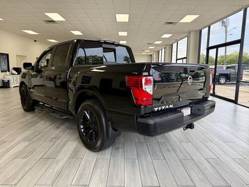 Used 2021 Nissan Titan S w/ S Utility Package RWD image 7