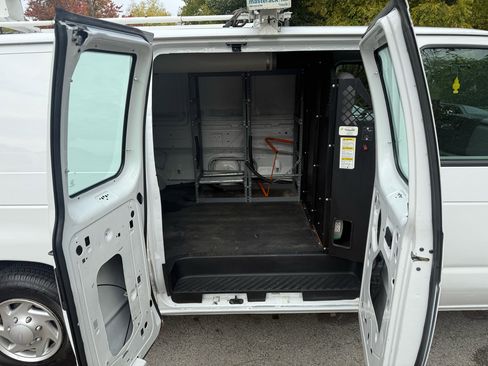 Used 2013 Ford E-150 and Econoline 150 w/ PWR Group image 13