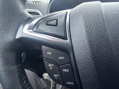 Used 2023 Ford Edge SEL w/ Convenience Package image 19