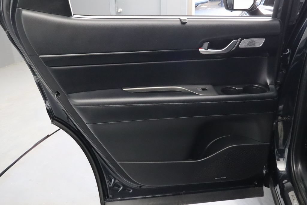 Used 2021 Hyundai Palisade Limited w/ Cargo Package FWD image 37
