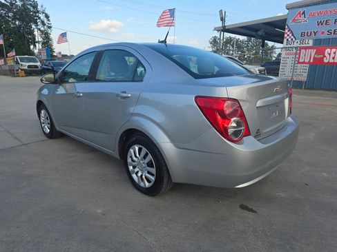 Used 2013 Chevrolet Sonic LS FWD image 30