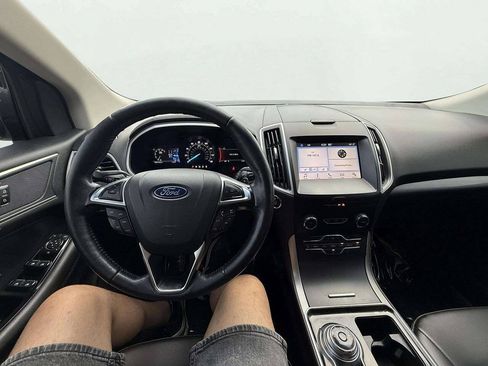 Used 2019 Ford Edge SEL w/ Equipment Group 201A AWD/4WD image 10