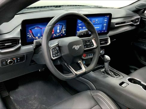 Used 2024 Ford Mustang Premium image 14