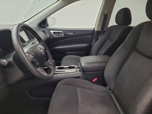 Used 2020 Nissan Pathfinder S FWD image 17