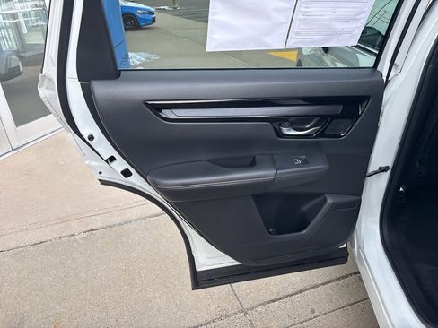 Used 2024 Honda CR-V Sport Touring image 10