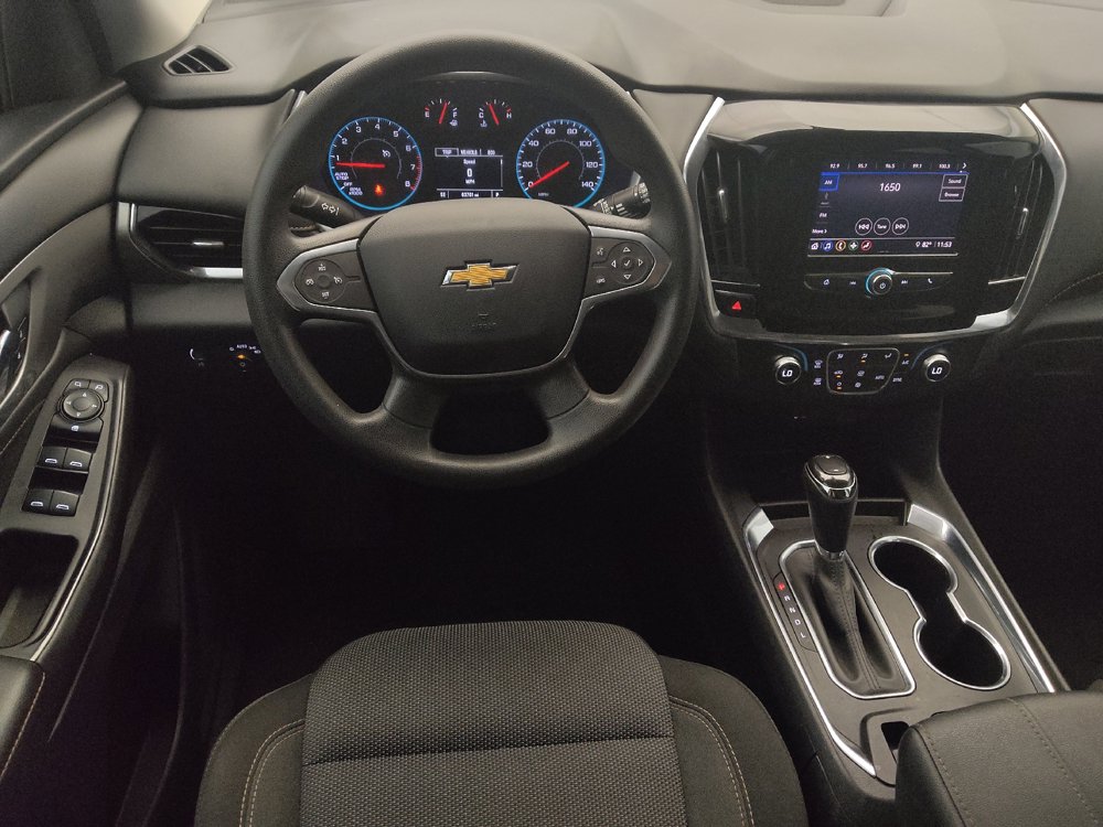 Used 2020 Chevrolet Traverse LS FWD image 22