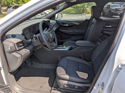 New 2025 Buick Envista Preferred w/ Convenience I Package image 10