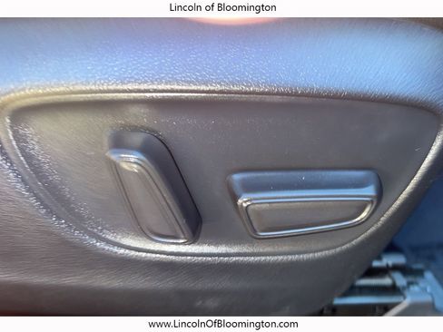 Used 2022 Toyota Highlander XLE image 23