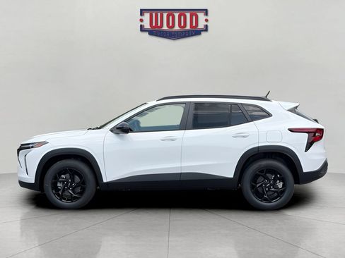 New 2026 Chevrolet Trax LT w/ Driver Confidence Package FWD image 4